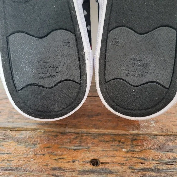 Minnie Mouse Fashion Lace Up Fashion Sneakers - Picture 8 of 10